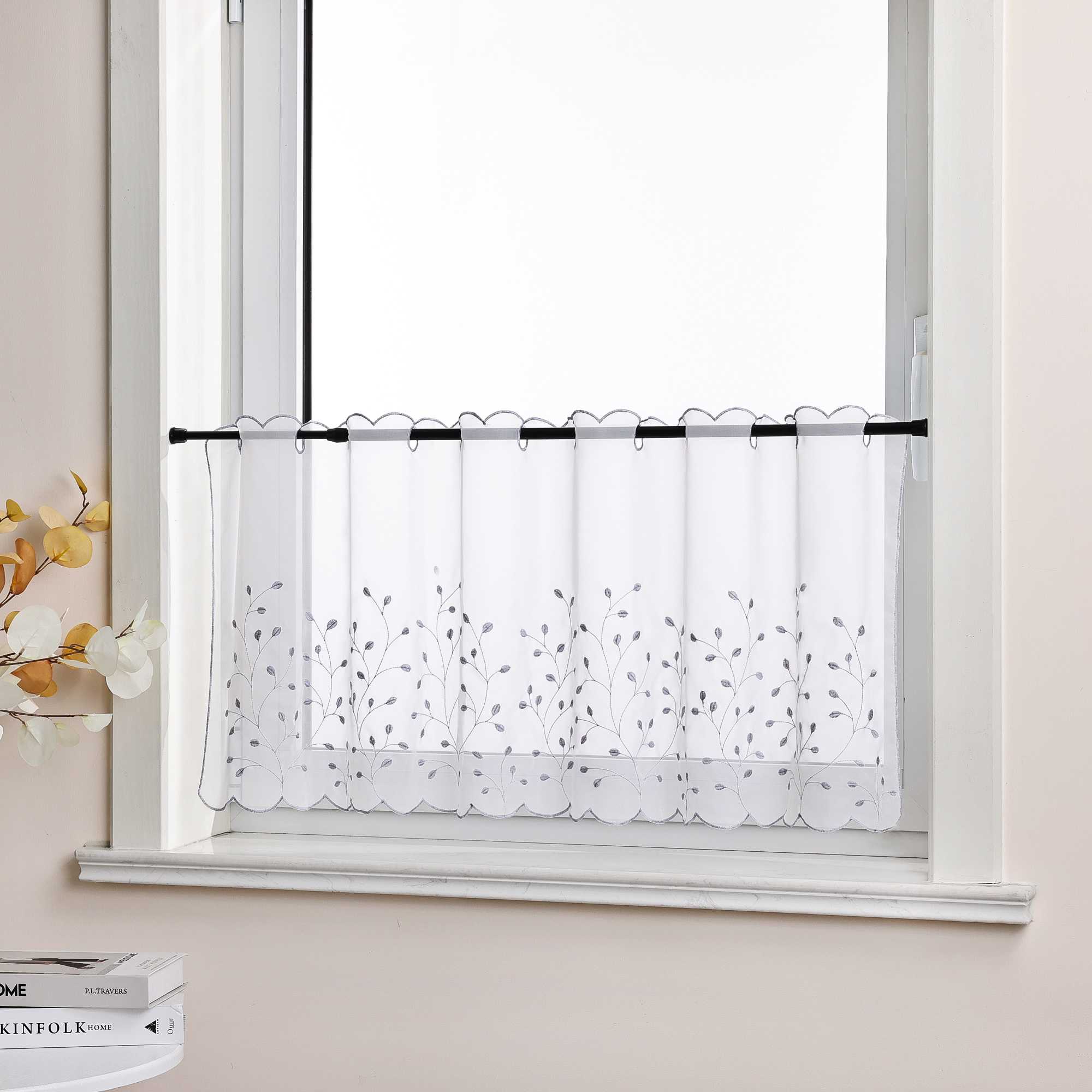 Scheibengardine mit Blumenstickerei Modern Voile Bistrogardine mit Lochleiste Unifarbige Kurzstores Landhausstil Transparent 1 Stück - Joyswahl