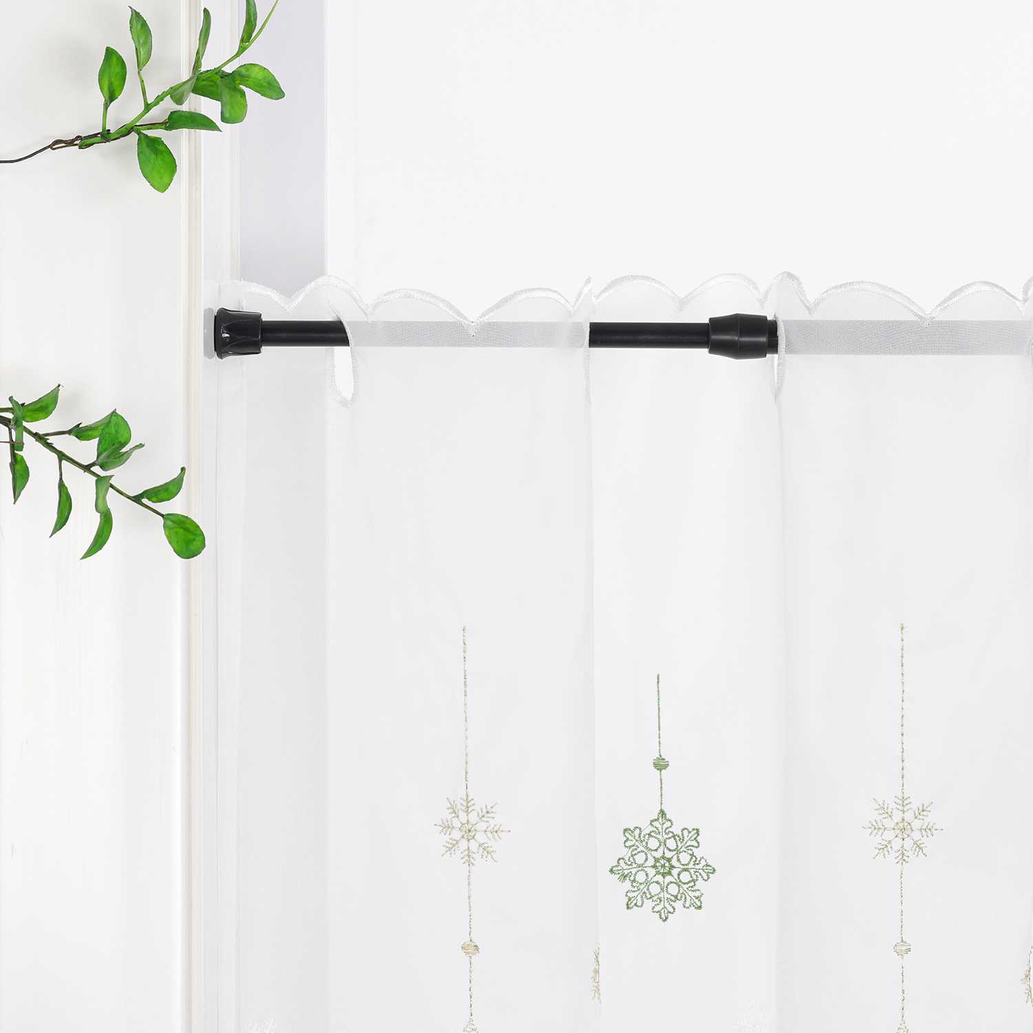 Scheibengardine mit Tannenbaum & Schneeflocken weihnachten kurz Gardine - Joyswahl