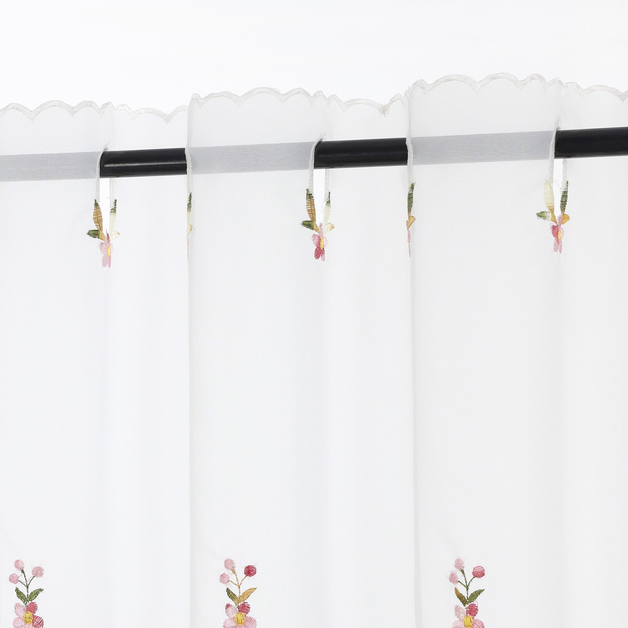 Scheibengardine mit gestickten Blumen und Blättern | Einzigartig handgefertigt - Joyswahl