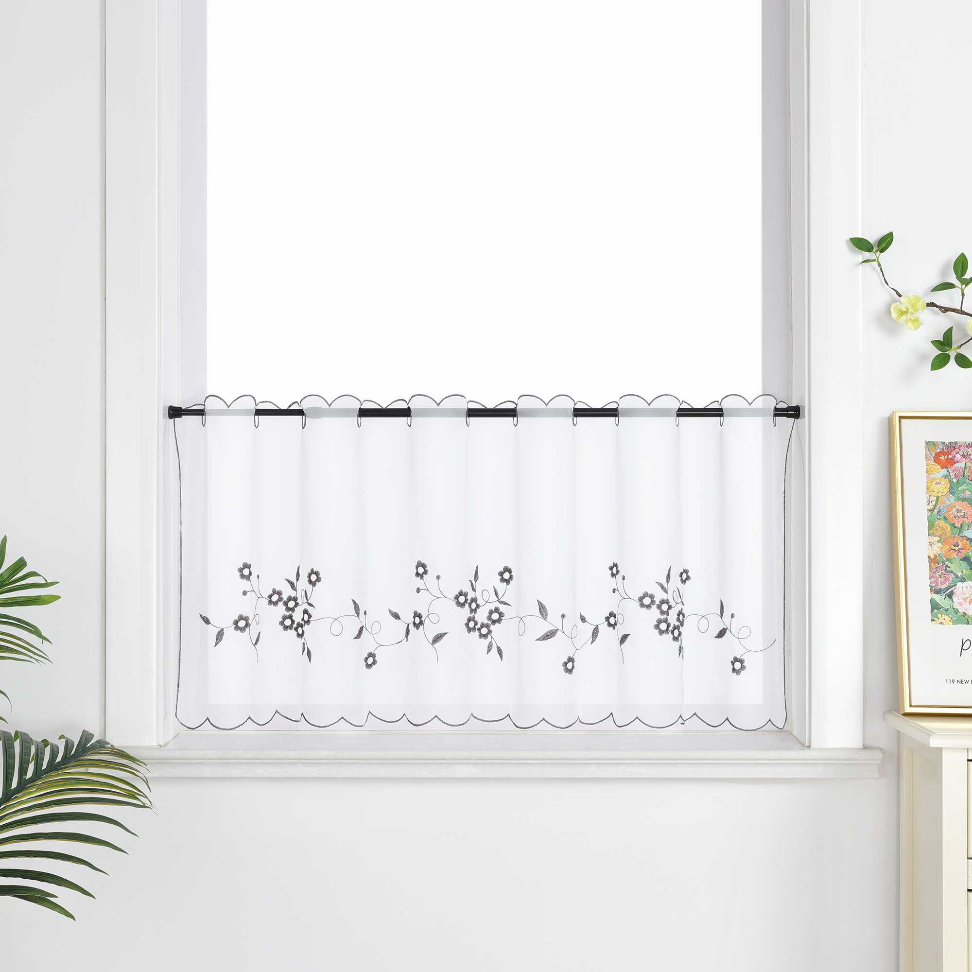 Farbige Stickerei Voile Scheibengardine Transparenter Café Vorhang Kurzstore mit Blüten-Stickerei - Joyswahl