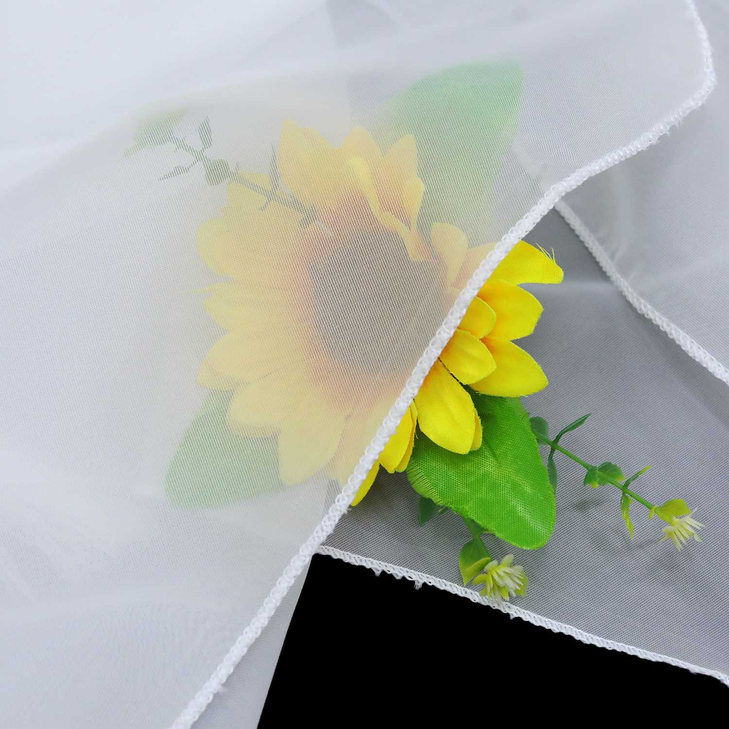 Scheibengardine durch Tunnelzug Voile Bistrogardinen mit Quaste Kurzstore Doppelte Vorhänge Halbtransparent 1 Stück - Joyswahl